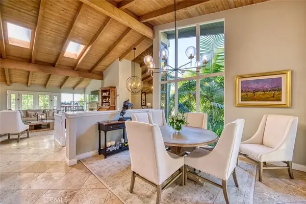 2134 Vista Entrada, Newport Beach, CA 92660