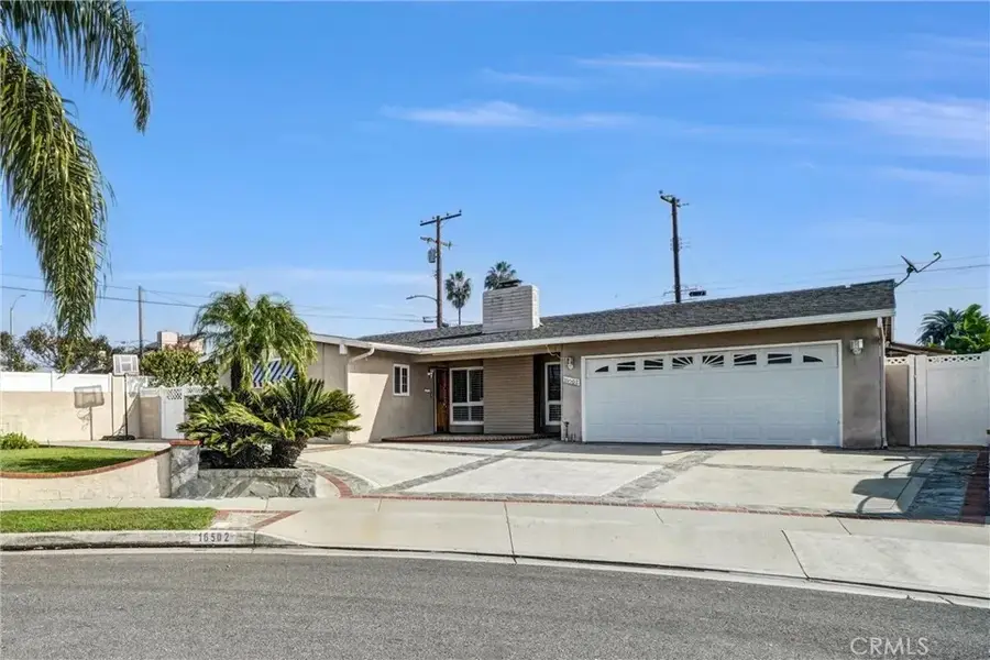 16502 Loire, Huntington Beach, CA 92647 - Image #2