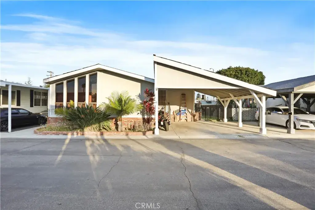 201 W Collins #97, Orange, CA 92867 - Image #1