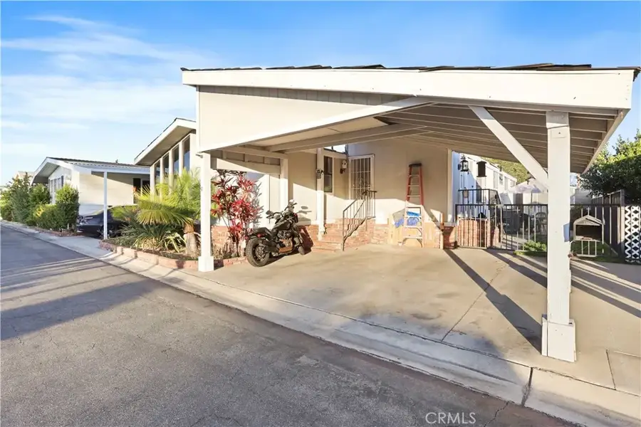 201 W Collins #97, Orange, CA 92867 - Image #2