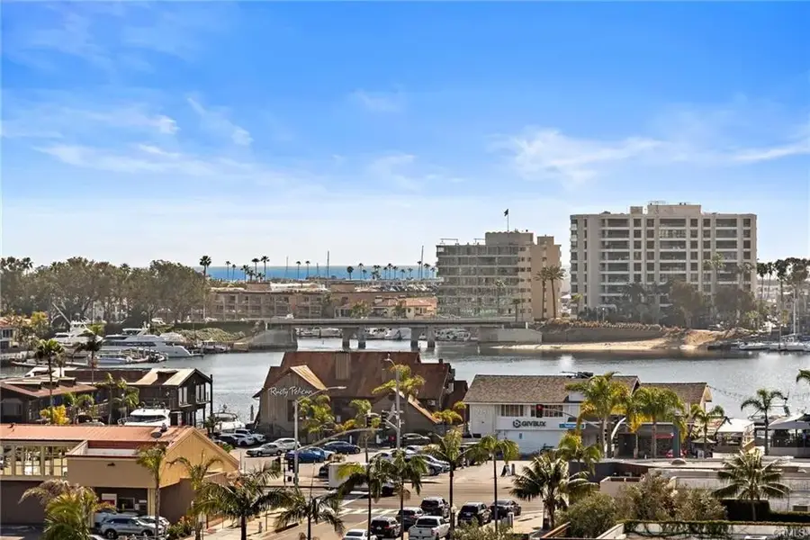 2953 Cliff Drive, Newport Beach, CA 92663 - Image #2