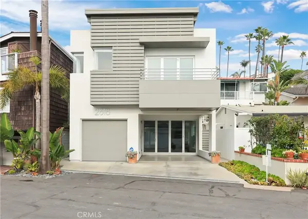 2618 Cove Street, Corona Del Mar, CA 92625