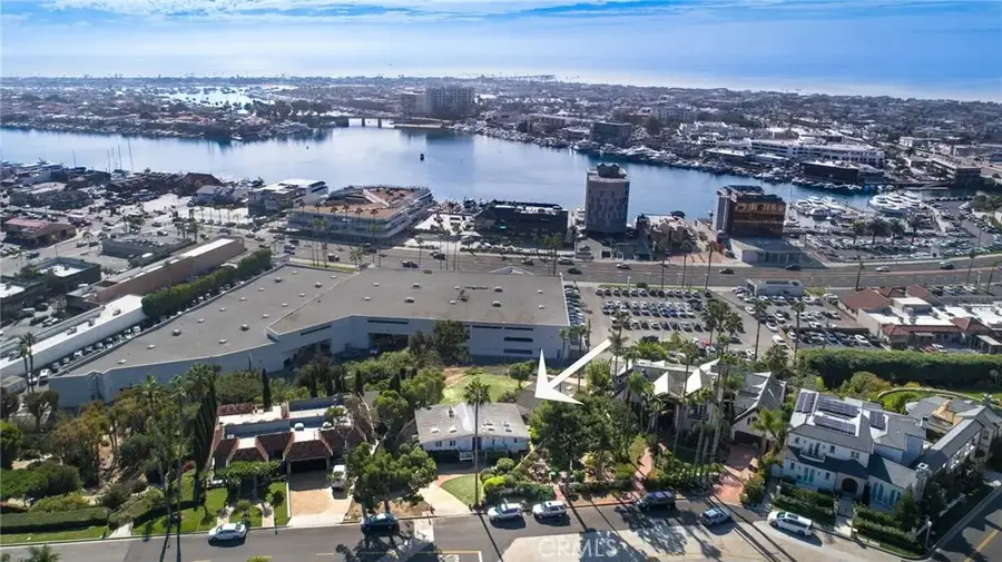 2953 Cliff Drive, Newport Beach, CA 92663 - Image #2