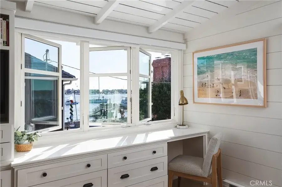 104 Onyx Avenue, Newport Beach, CA 92662 - Image #2