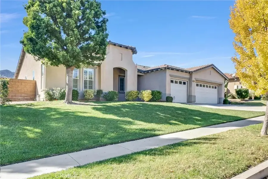 1778 Kapalua Bay Lane, Corona, CA 92883 - Image #3