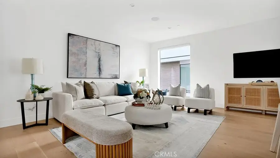 741 N Gramercy, Los Angeles, CA 90038 - Image #3