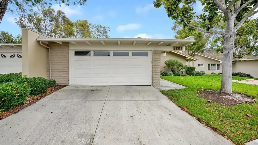 2208 Fortuna, Newport Beach, CA 92660 - #2