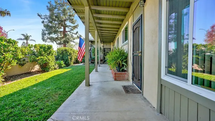 101 Clearbrook Lane, Costa Mesa, CA 92626 - Image #2