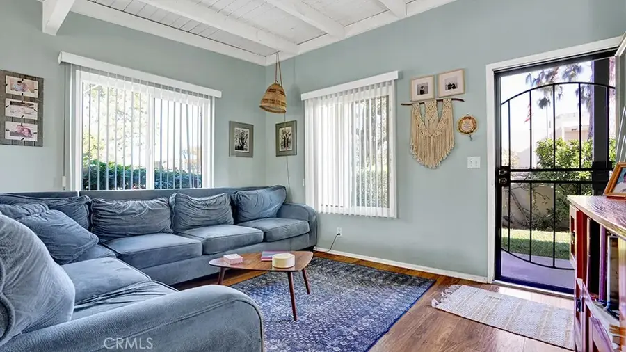 101 Clearbrook Lane, Costa Mesa, CA 92626 - Image #3