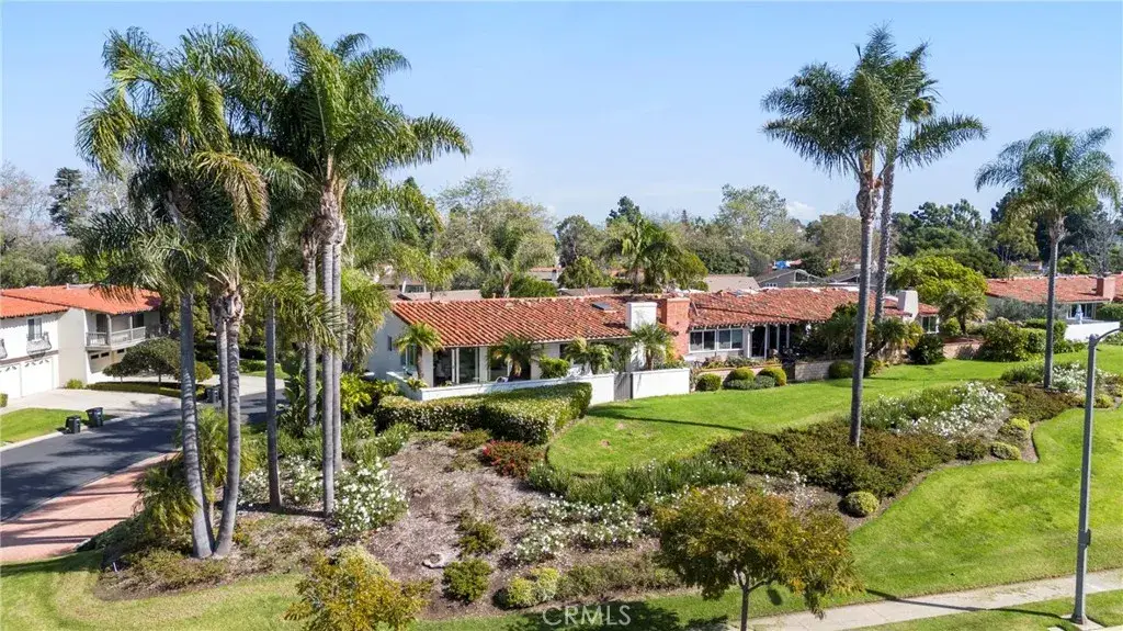 2000 Vista Cajon, Newport Beach, CA 92660 - #1