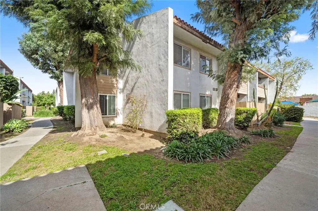 2521 W Sunflower #G8, Santa Ana, CA 92704 - #1