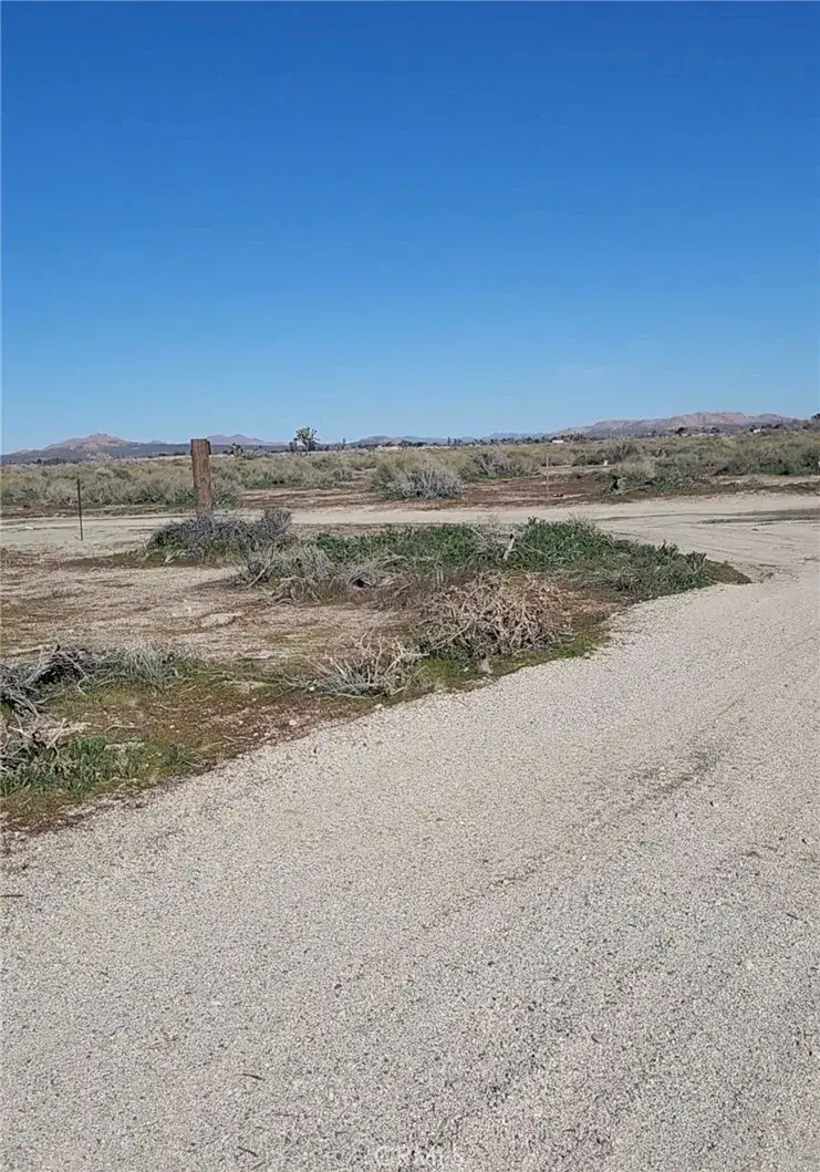 0 Vic Ave R Vic 80th Ste, Palmdale, CA 93552 - #1