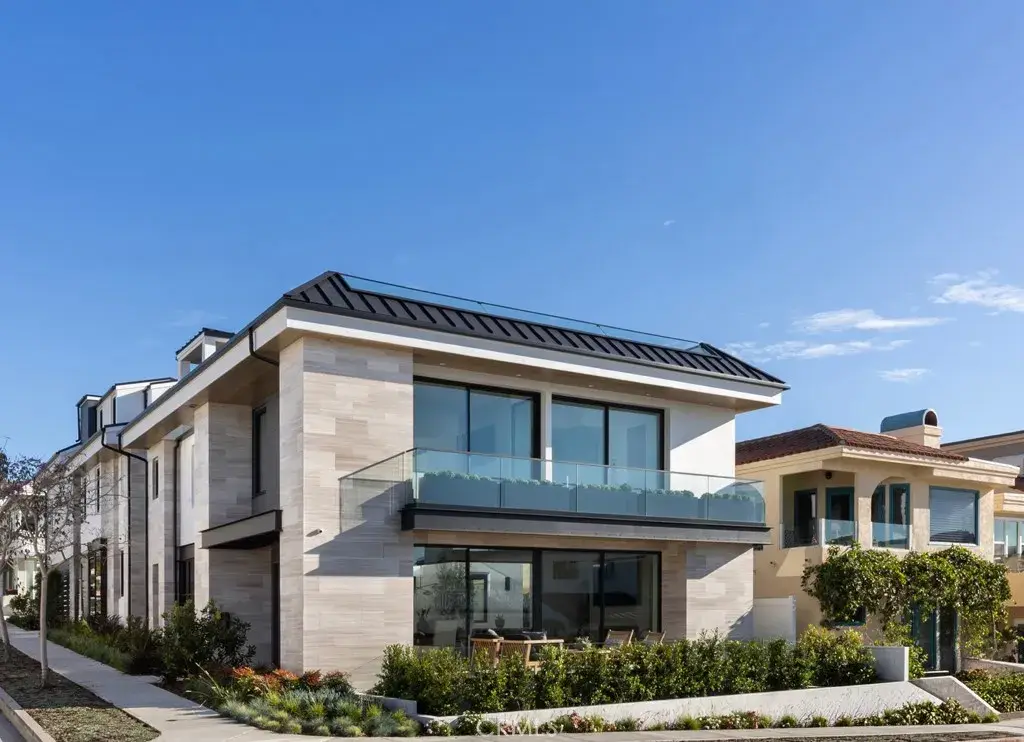 220 Carnation Avenue, Corona Del Mar, CA 92625 - #1