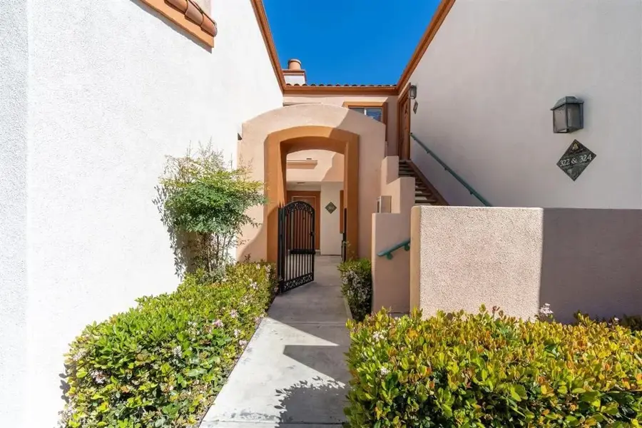 320 Villa Point, Newport Beach, CA 92660 - #3