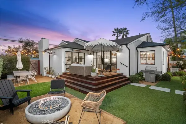 206 Del Mar Avenue, Costa Mesa, CA 92627