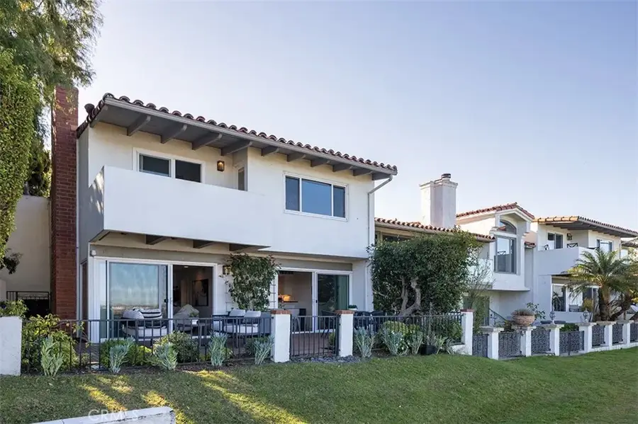 2175 Vista Entrada, Newport Beach, CA 92660 - #2