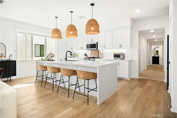 16175 Dawn Way #302, Tustin, CA 92782