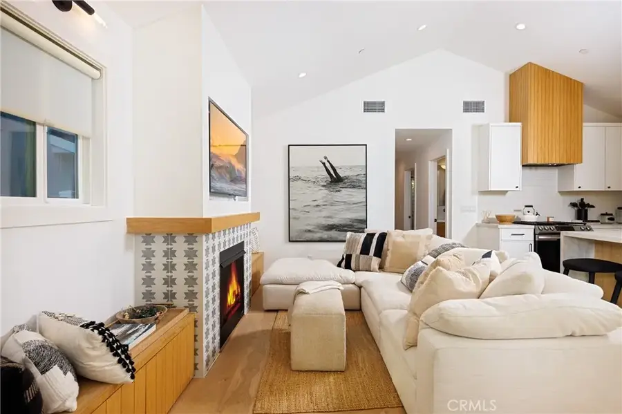 122 E Bay Avenue, Newport Beach, CA 92661 - #3