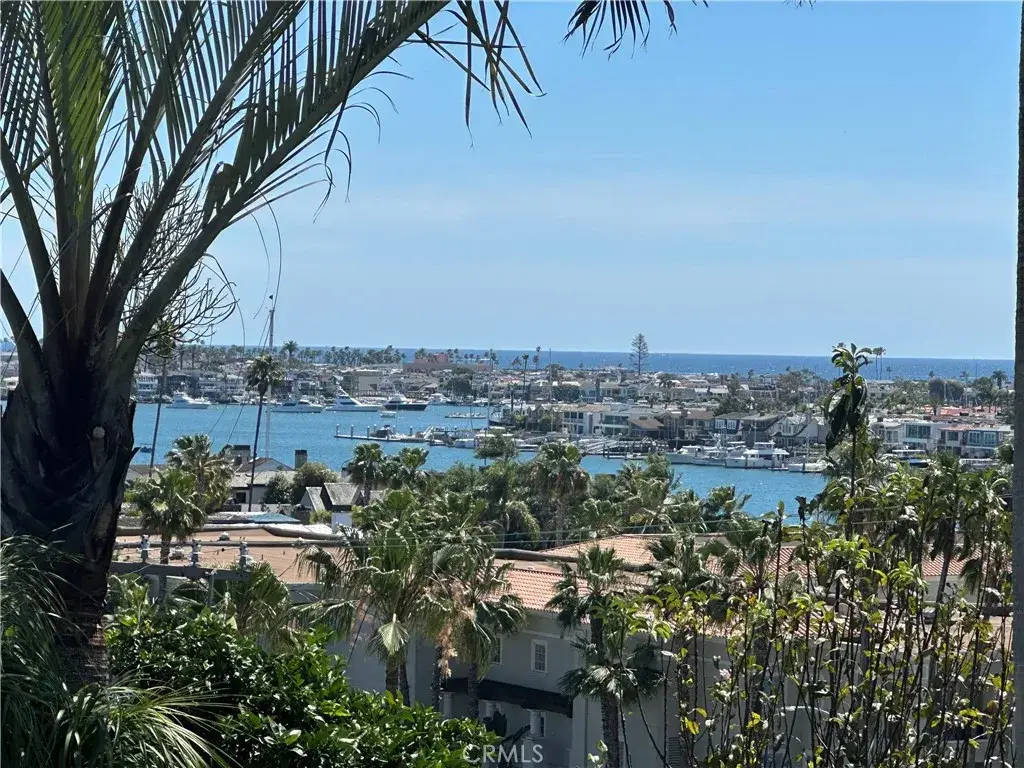 1221 Kings Road, Newport Beach, CA 92663 - #1