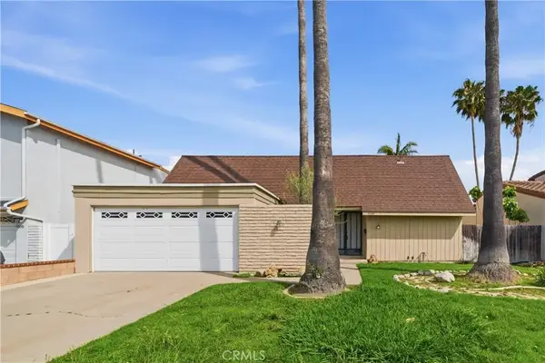 9319 Shrike Avenue, Fountain Valley, CA 92708
