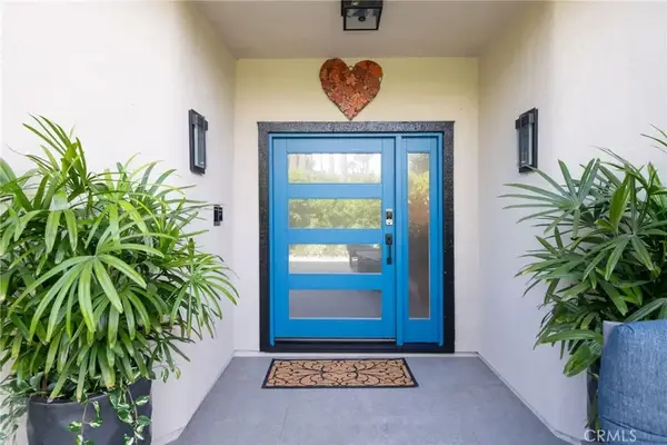 51 Seabrook Cove, Newport Beach, CA 92660