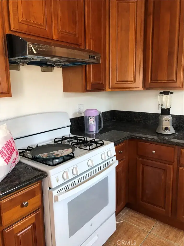 1560 N 11th Ave, Ontario, CA 91764 - #3