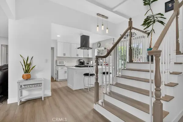 1010 W 19th, Costa Mesa, CA 92627