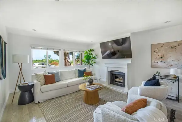 19 Seabird Court, Newport Beach, CA 92663