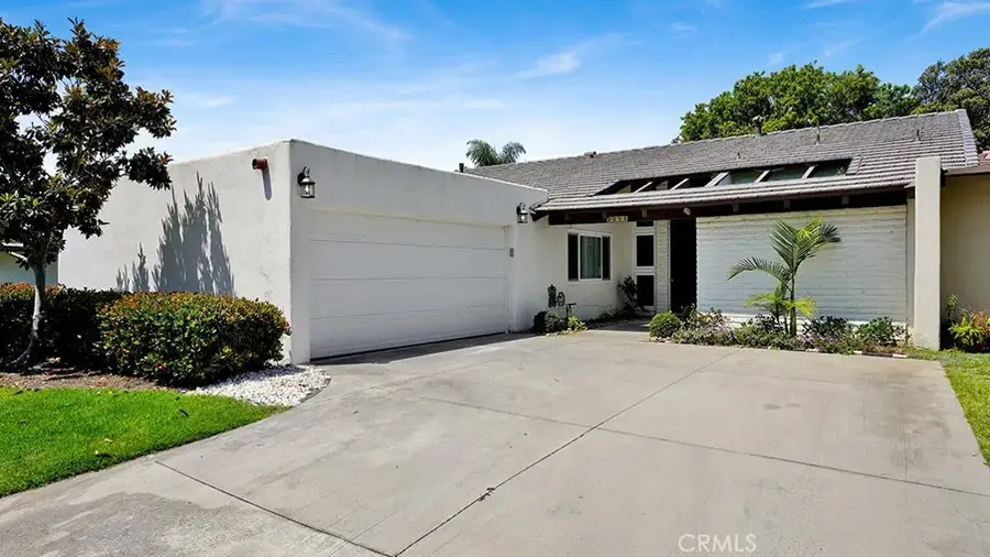 2211 Fortuna, Newport Beach, CA 92660 - #2