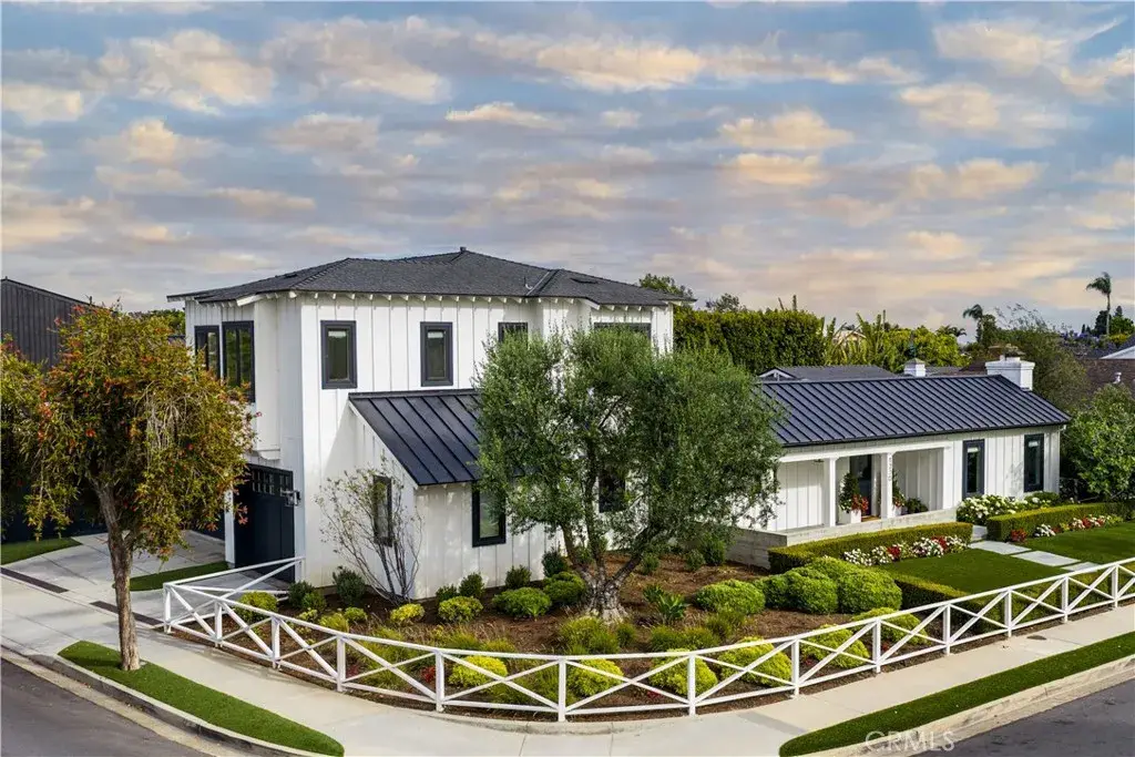 1230 Essex Lane, Newport Beach, CA 92660 - #1