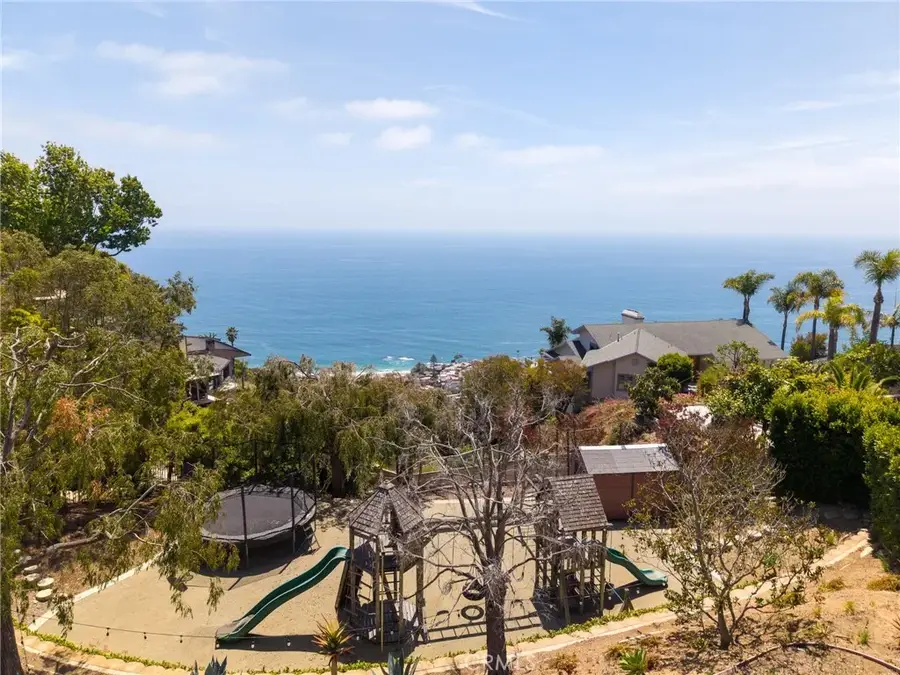 719 Davis, Laguna Beach, CA 92651 - #2