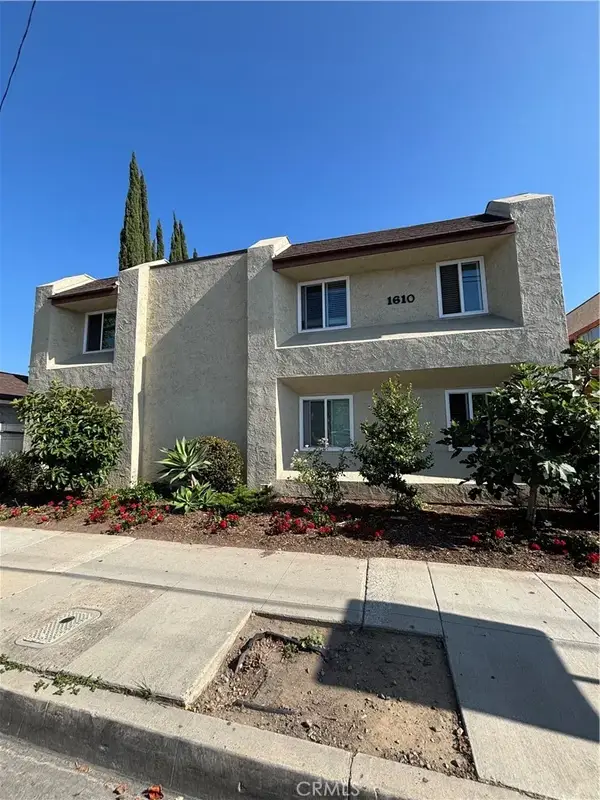1610 W Civic Center, Santa Ana, CA 92703