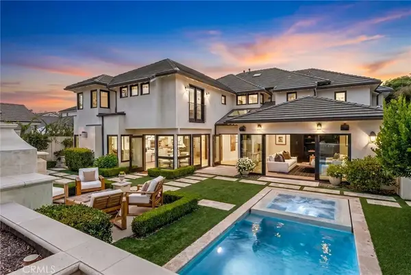 1807 Newport Hills East, Newport Beach, CA 92660