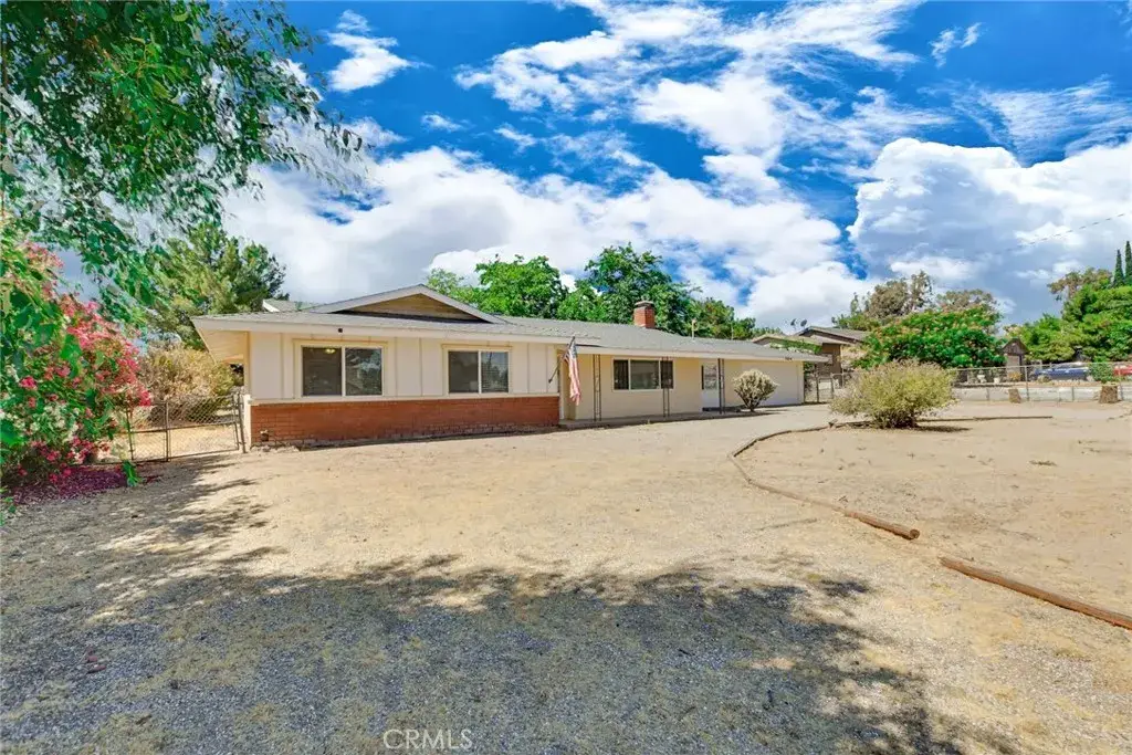 14347 Willow, Hesperia, CA 92345 - #1