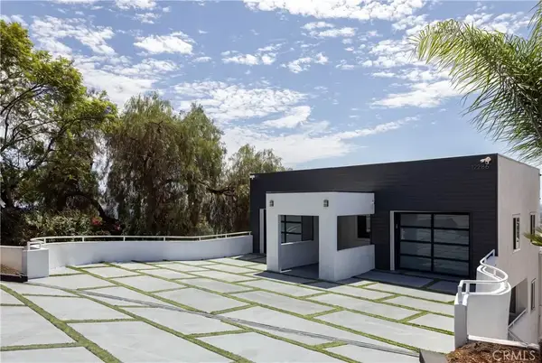 12286 Circula Panorama, North Tustin, CA 92705