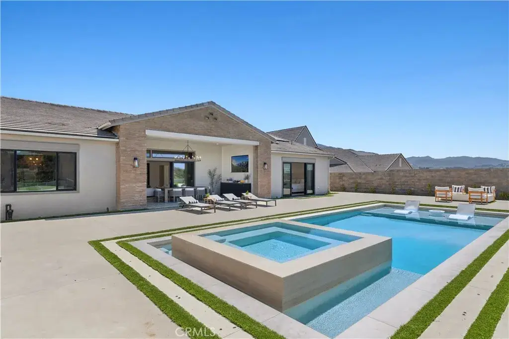 18411 Boulder Bluff, Silverado, CA 92676 - #1