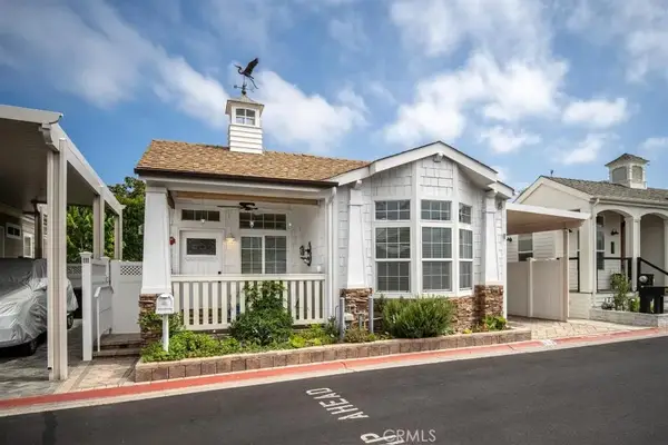 252 Mayflower, Newport Beach, CA 92660