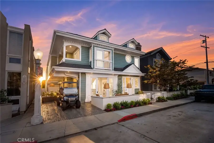 327 Amethyst, Newport Beach, CA 92662 - #3