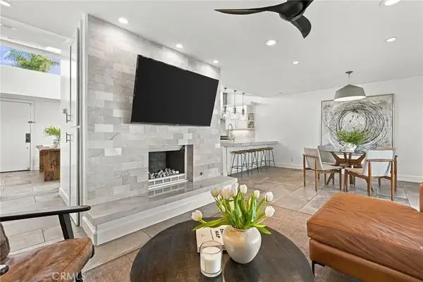 1222 Las Arenas Way #23, Costa Mesa, CA 92627
