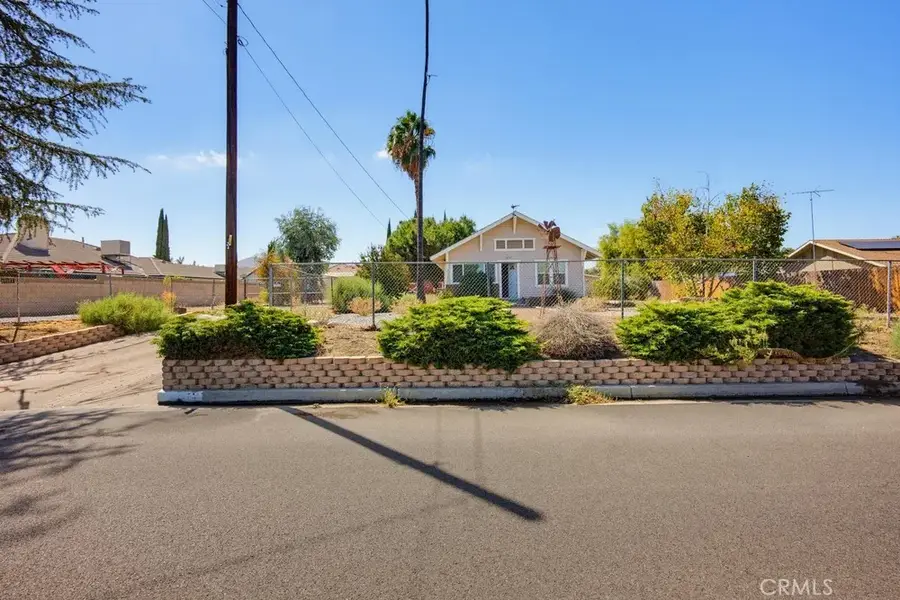 42127 Whittier Ave, Hemet, CA 92544 - #2