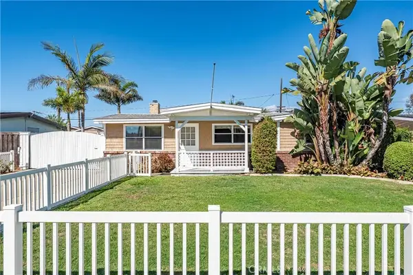 610 W Bay Street, Costa Mesa, CA 92627