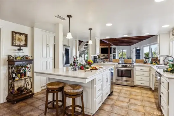 5503 Whispering Pines Lane, Paso Robles, CA 93446