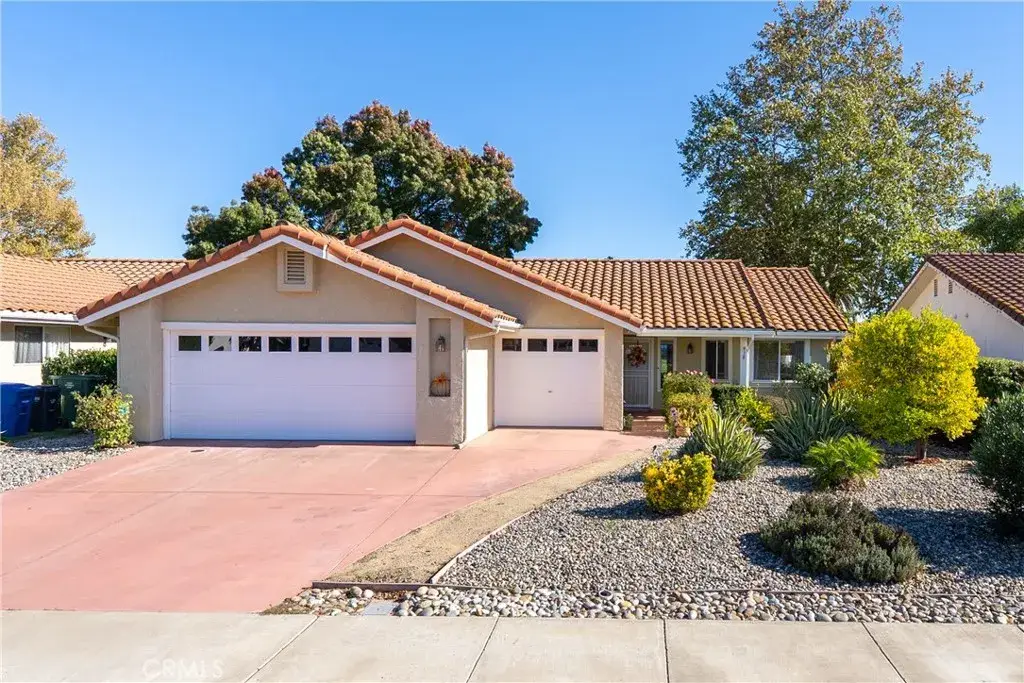 918 Inverness Drive, Paso Robles, CA 93446 - Image #1