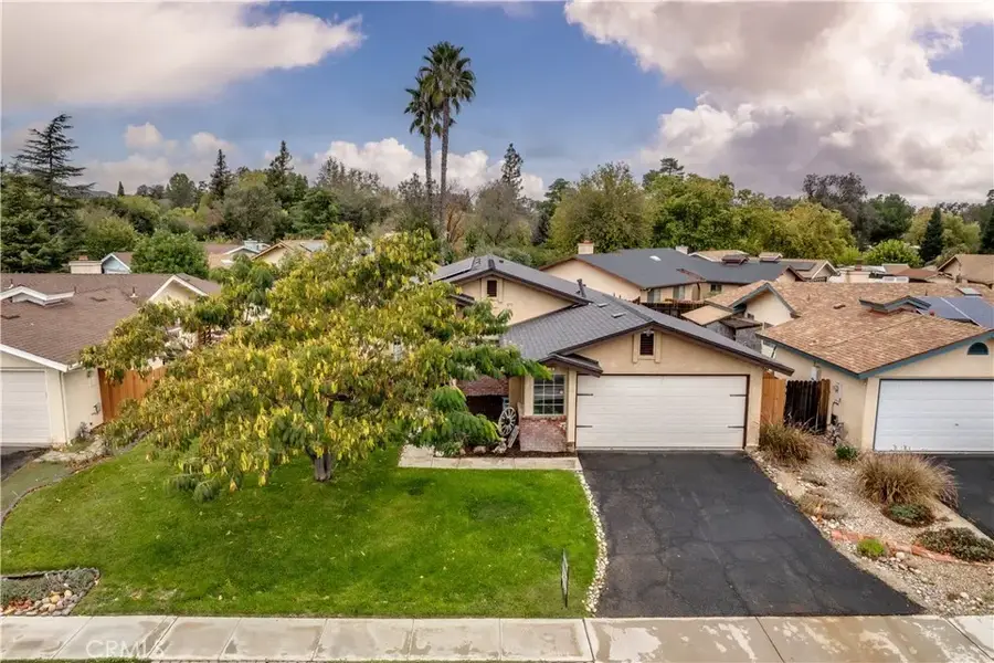 460 Golden Meadow, Paso Robles, CA 93446 - Image #2