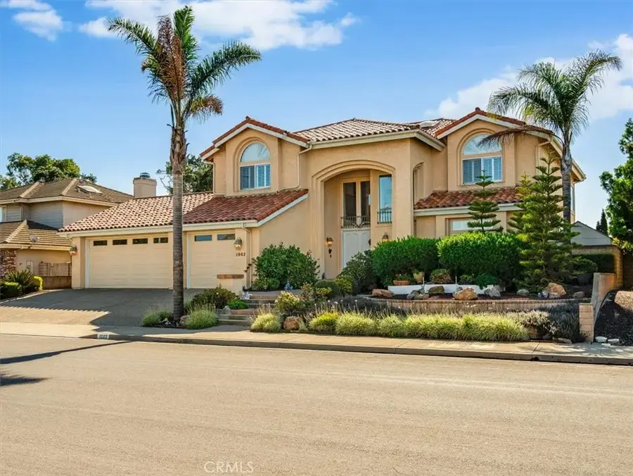 1002 Fairway Vista Drive, Santa Maria, CA 93455 - Image #2