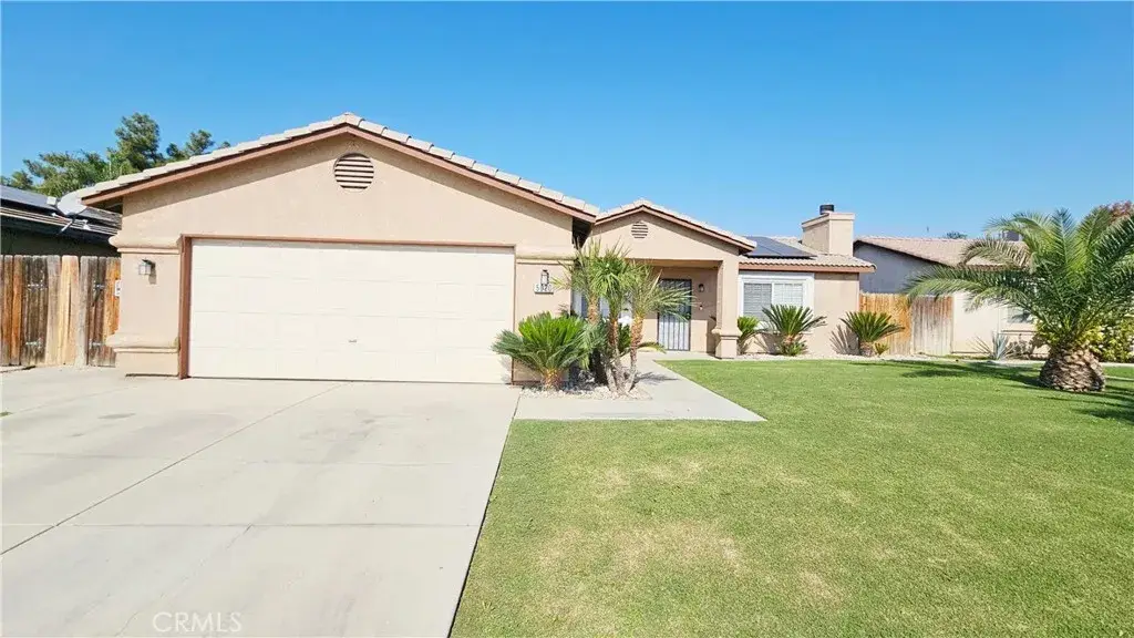 5020 Trabuco Canyon, Bakersfield, CA 93307 - Image #1