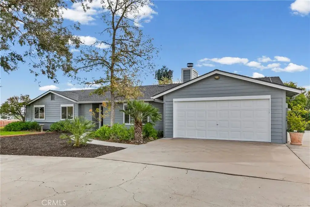 5658 Prancing Deer Place, Paso Robles, CA 93446 - Image #1