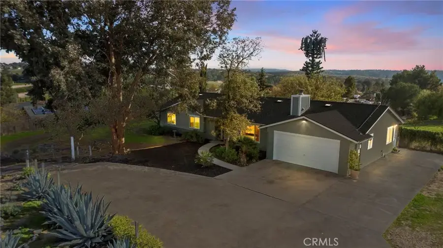 5658 Prancing Deer Place, Paso Robles, CA 93446 - Image #2