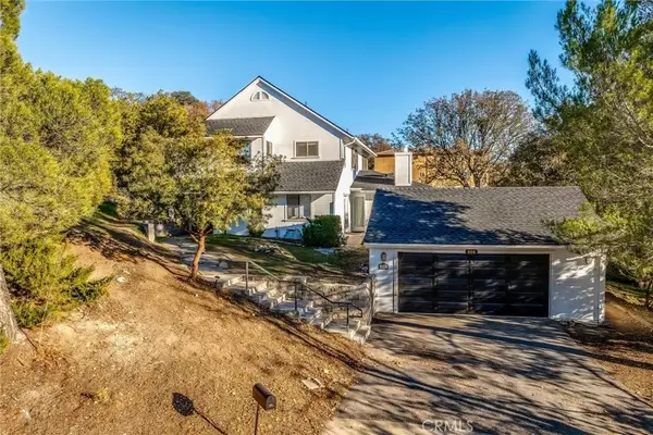 806 Grove Street, Paso Robles, CA 93446