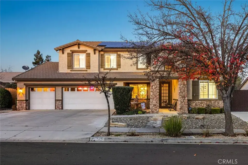 795 Angus Street, Paso Robles, CA 93446 - Image #1